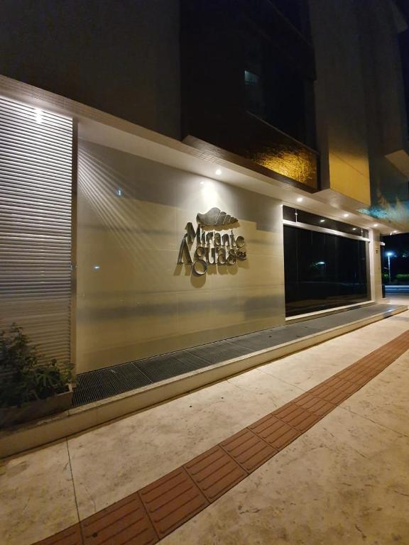  Quadra mar luxuoso