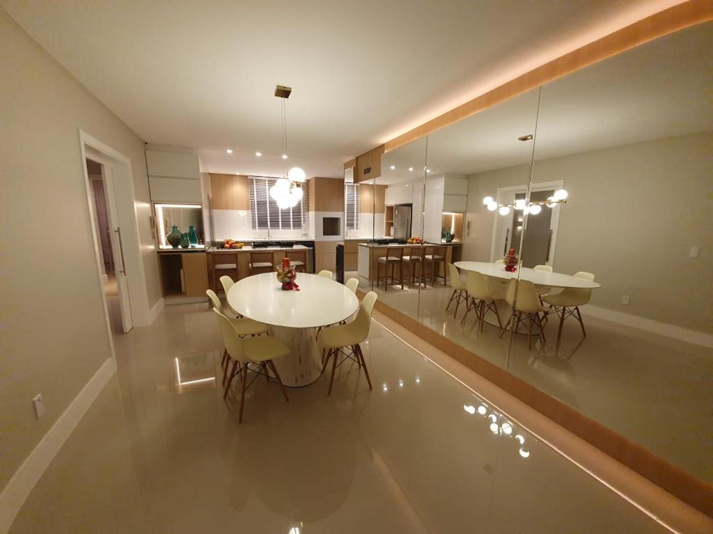  Quadra mar luxuoso