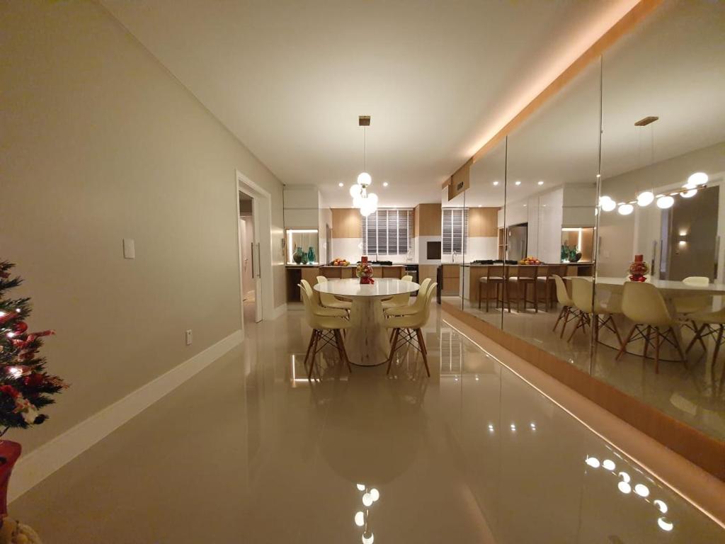  Quadra mar luxuoso
