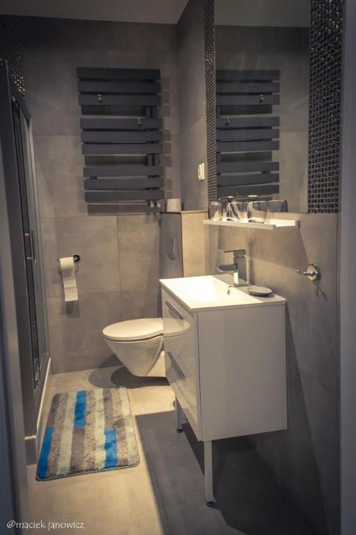 Kúpeľňa v ubytovaní Apart-Invest Apartament Wiwi