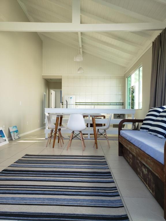  Apartamento Bombinhas