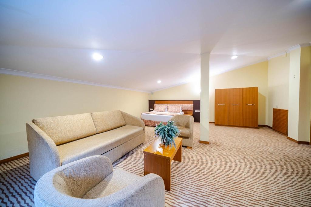 Ridos Thermal Hotel & Spa - Two Connecting Rooms - Attic