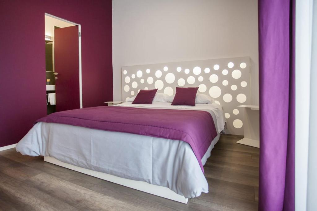 Postel nebo postele na pokoji v ubytování Dimora Mefite-Camere con Bagno Privato e Self check-in