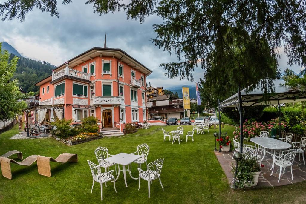 Zahrada ubytování Hotel Luis