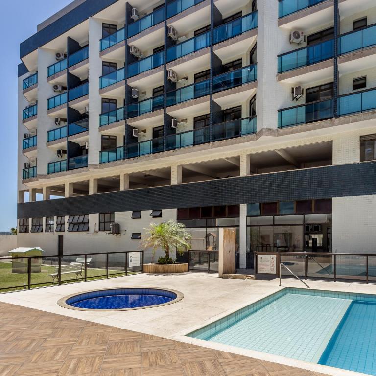 Bazén v ubytování Apart Hotel Porto Príncipe nebo v jeho okolí