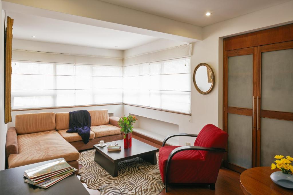 Posezení v ubytování Hotel Retiro 84 by MIJ