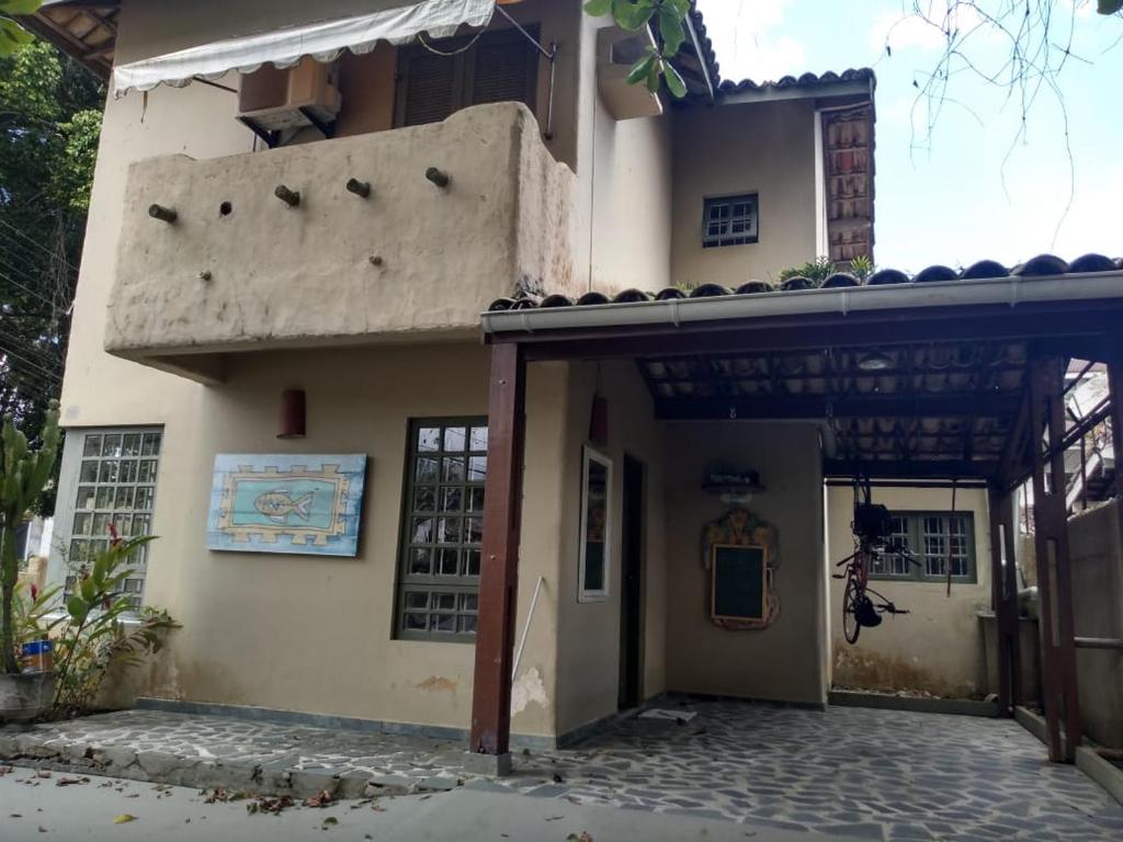  Casa ampla com ar condicionado e churrasqueira