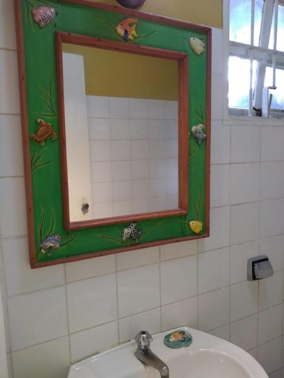  Casa ampla com ar condicionado e churrasqueira