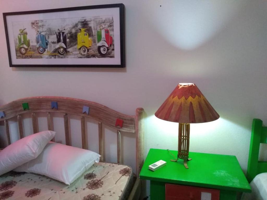  Casa ampla com ar condicionado e churrasqueira