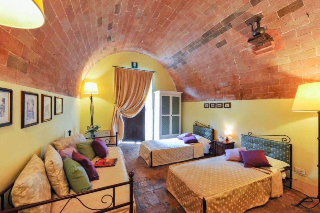 Booking.com: Villa San Fabiano , Монтерони д'Арбия, Италия . Резервирайте  своя хотел сега!