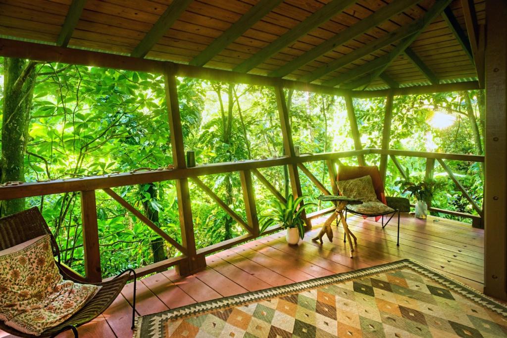 Balkón nebo terasa v ubytování Cocoa Cottage