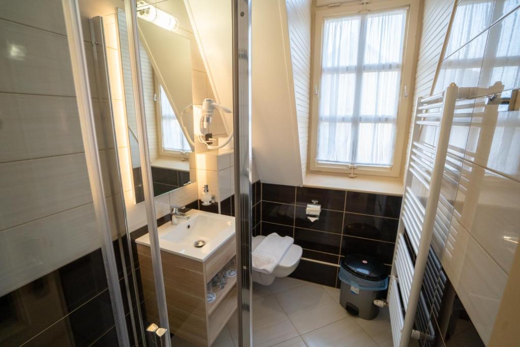Szilvia Gästehaus - Quadruple Room
