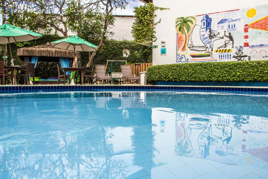  Farol de Itapuã Praia Hotel