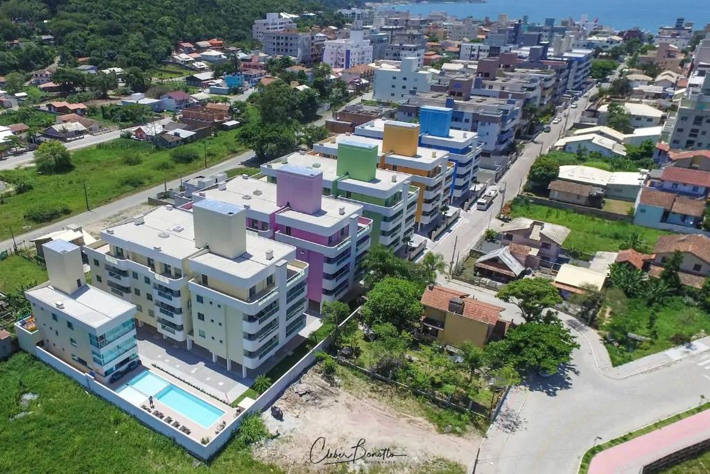 an overhead view of a city with buildings at Eco Village Park in Bombinhas