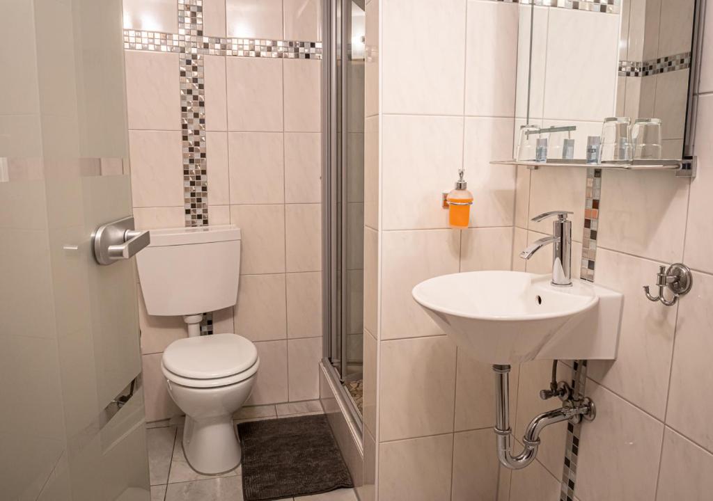 Hotel Bouzid - Laatzen - Resim 24