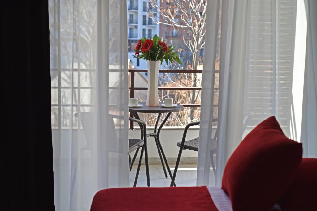 Posezení v ubytování East Gate Boutique Hotel