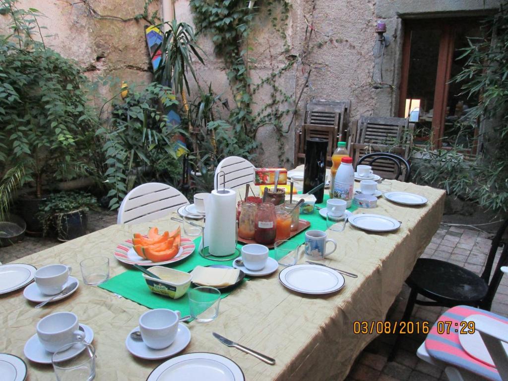 Jídlo v bed and breakfast nebo okolí