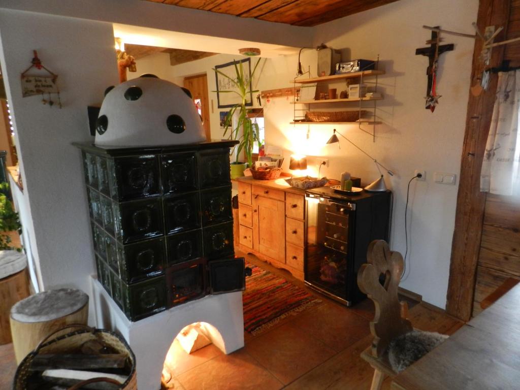 Кухня або міні-кухня у Chalet Teufelsteinblick