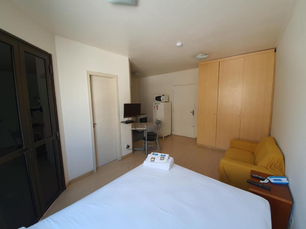  Manhattan Apart Hotel