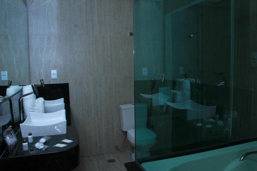  Hotel Saron