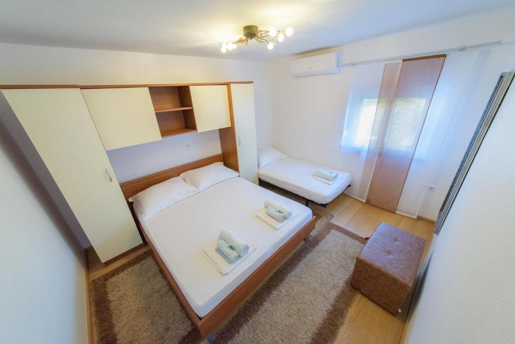 Jeli Apartments - Apartamento Con Balcón