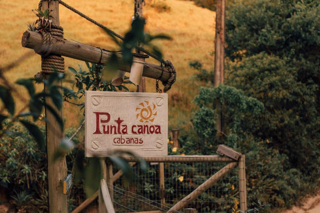  Punta Canoa cabanas