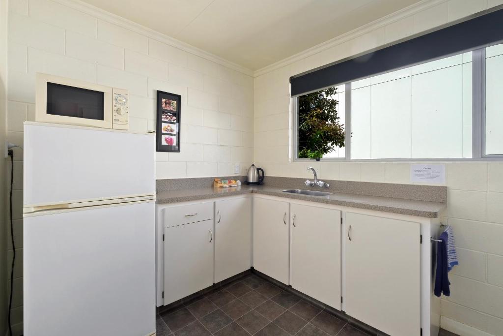 Central Gateway Motel - Resim 20