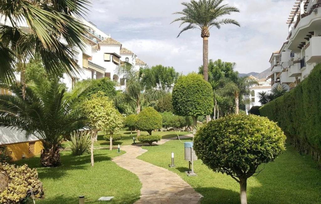 Vonkajšia záhrada v ubytovaní M&J Benalmadena Retreat