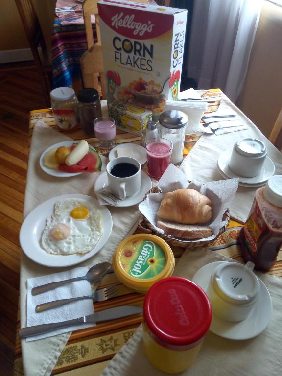 Jídlo v hostelu nebo okolí