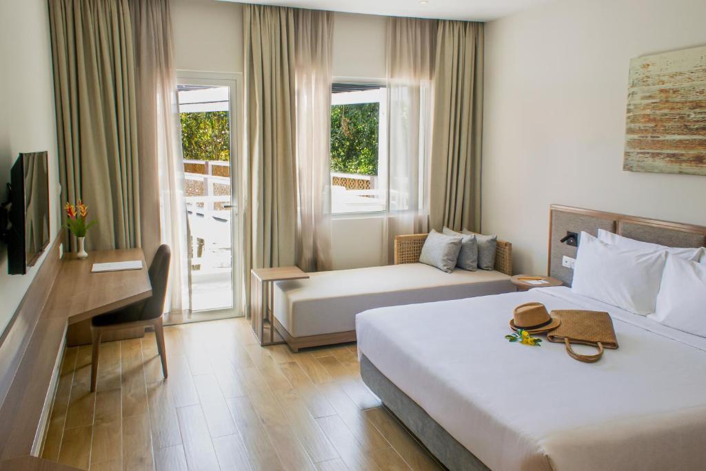 Premium Wooden Double Room