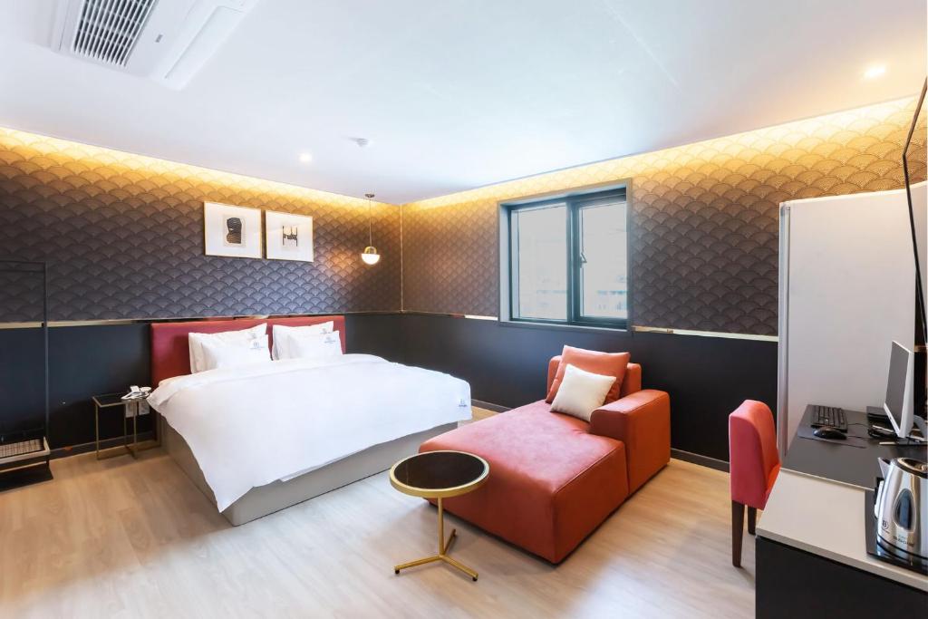 Browndot Hotel Sasang Renecite - Luxe Tweepersoonskamer