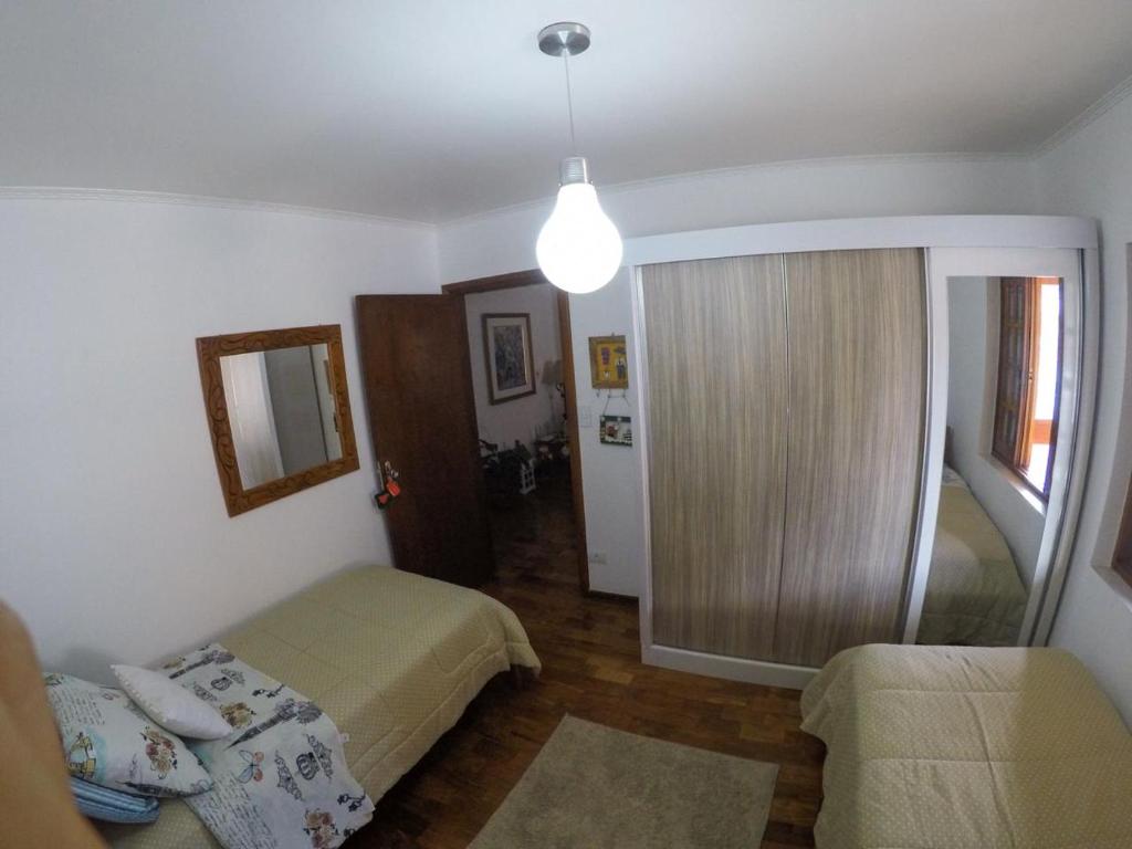  Corona Hostel