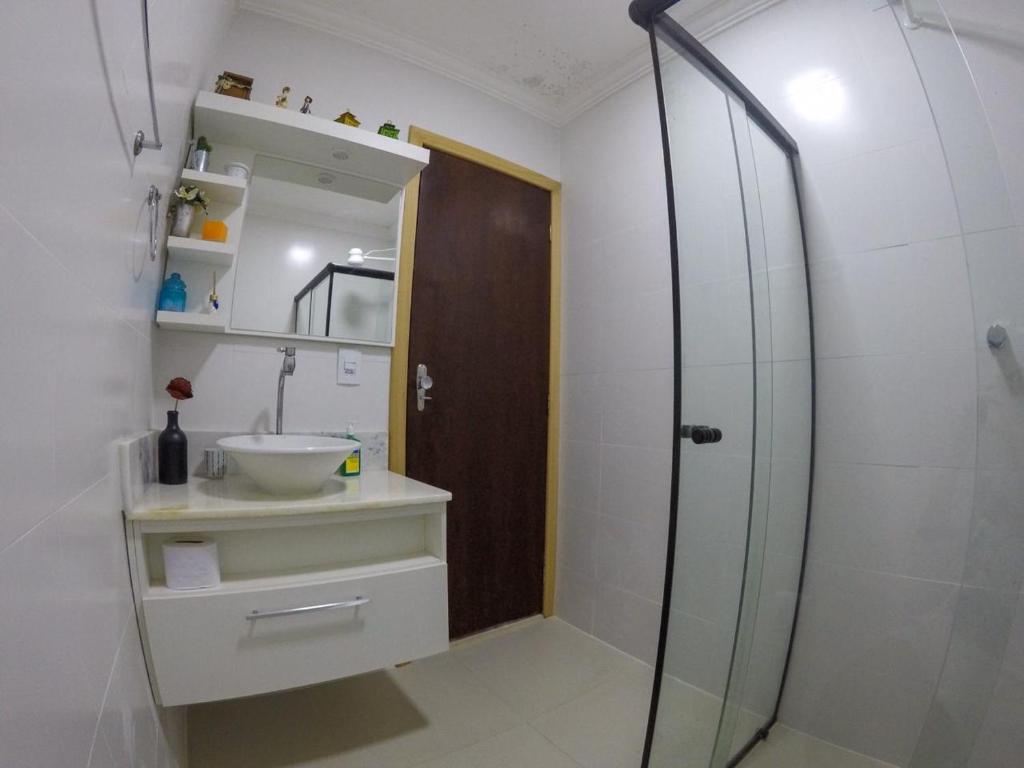  Corona Hostel