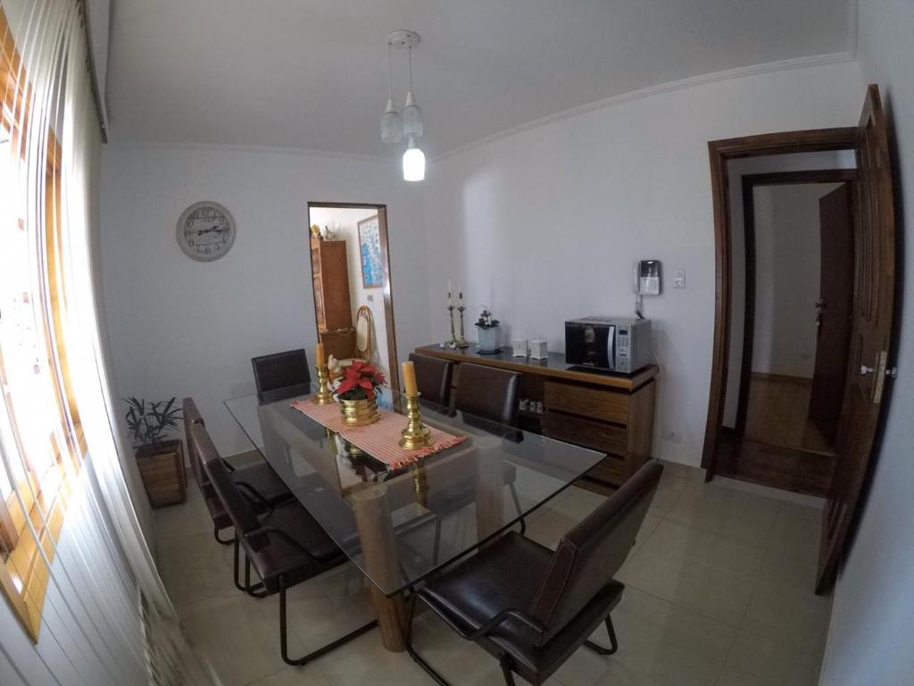  Corona Hostel