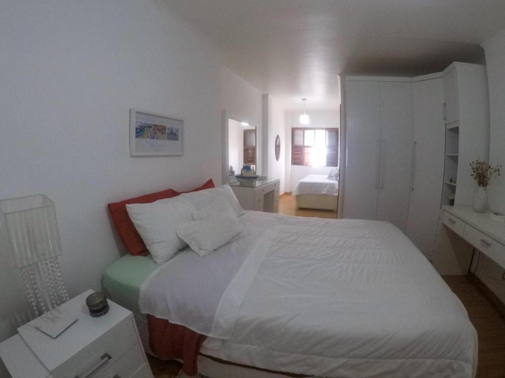  Corona Hostel