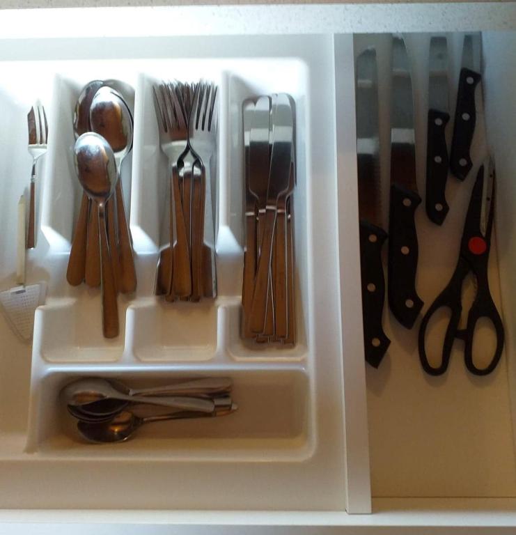 Cosy n Central Rotorua 2BR Entire House & Studio -summer only - Resim 25