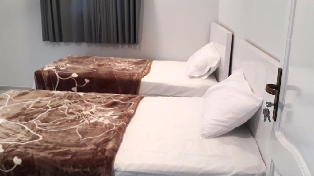 New Modern Flats - Apartamento De Tres Habitaciones