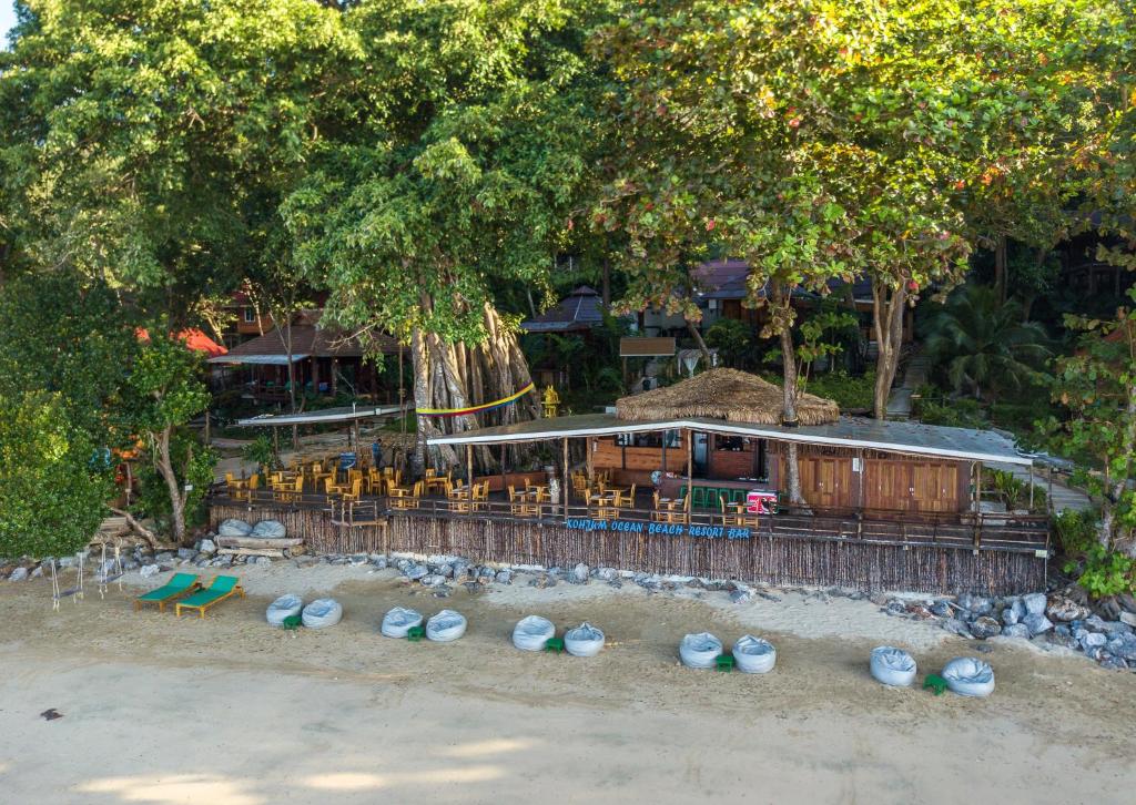 Zahrada ubytování Koh Jum Ocean Beach Resort