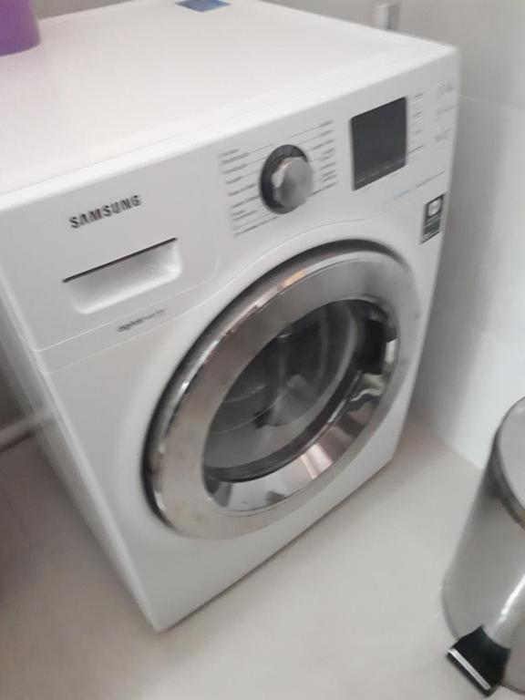  Apto bem localizado e climatizado