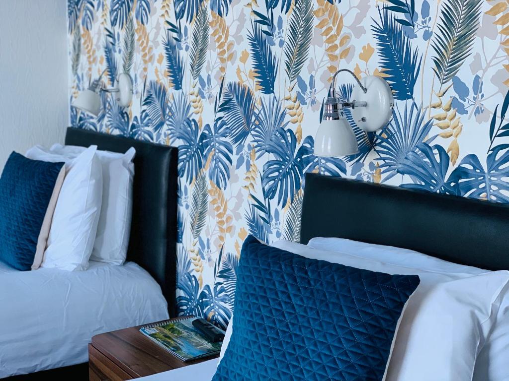 Four Oaks Hotel - Resim 34