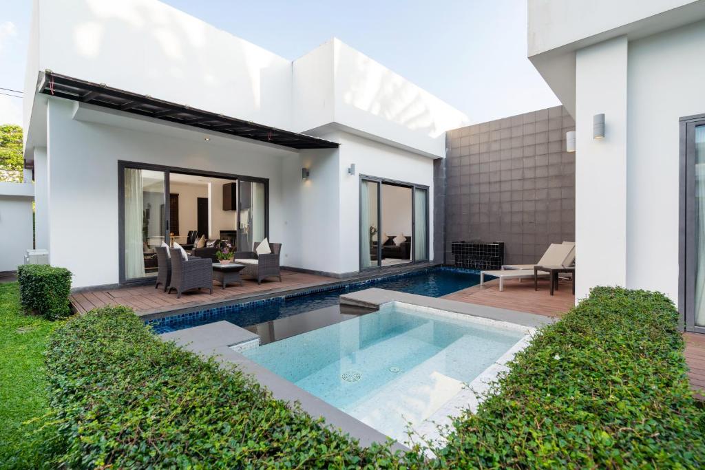 Πισίνα στο ή κοντά στο The Harmony Pool Villa Phuket