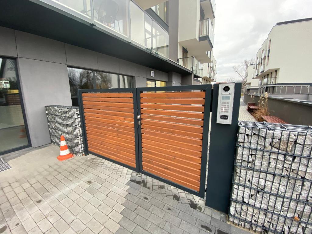 Budova, v ktorej sa apartmán nachádza