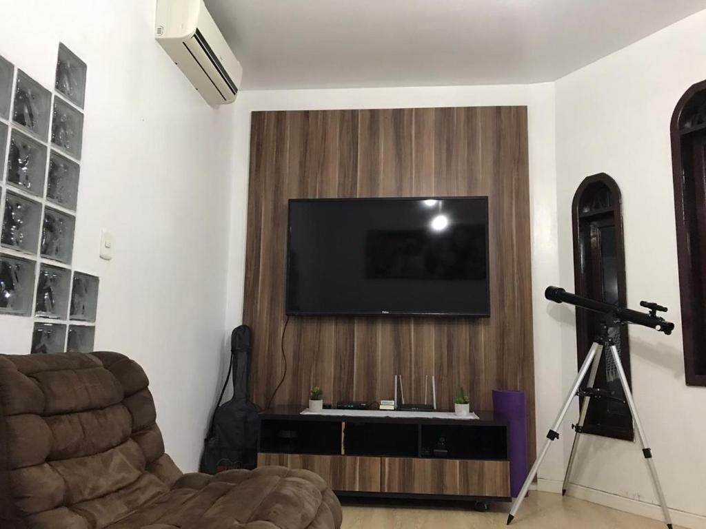  Aguiar House