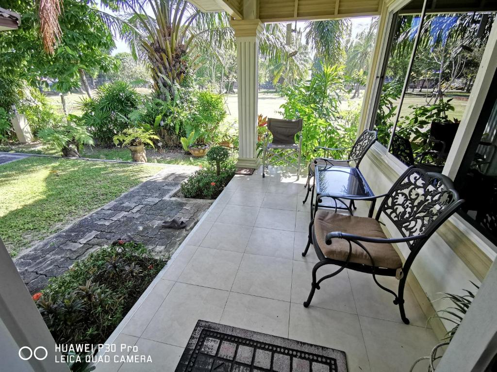 Vacation Garden Villa - Вилла с одной спальней