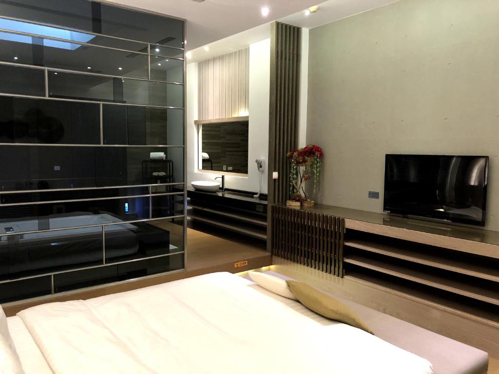 H Villa Innにあるテレビまたはエンターテインメントセンター