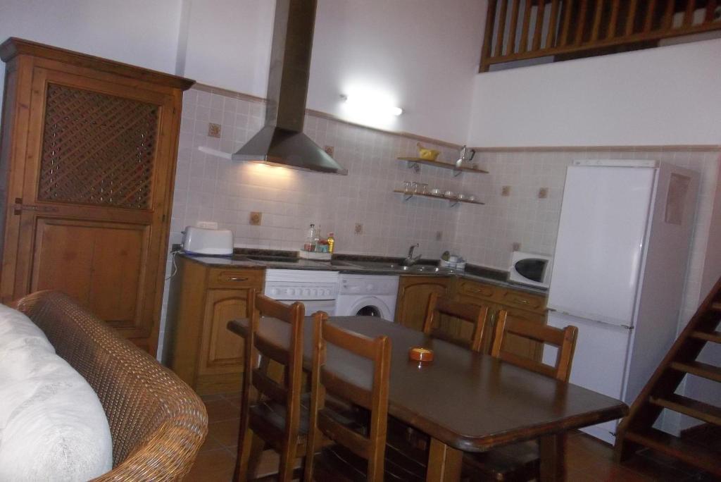 Casa Rural El Temple, Las Cuevas de Cañart – Precios ...