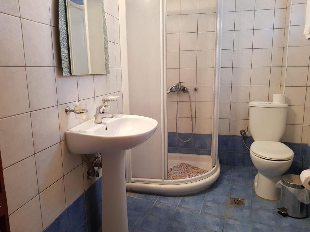 Łazienka w obiekcie Hotel Ionion