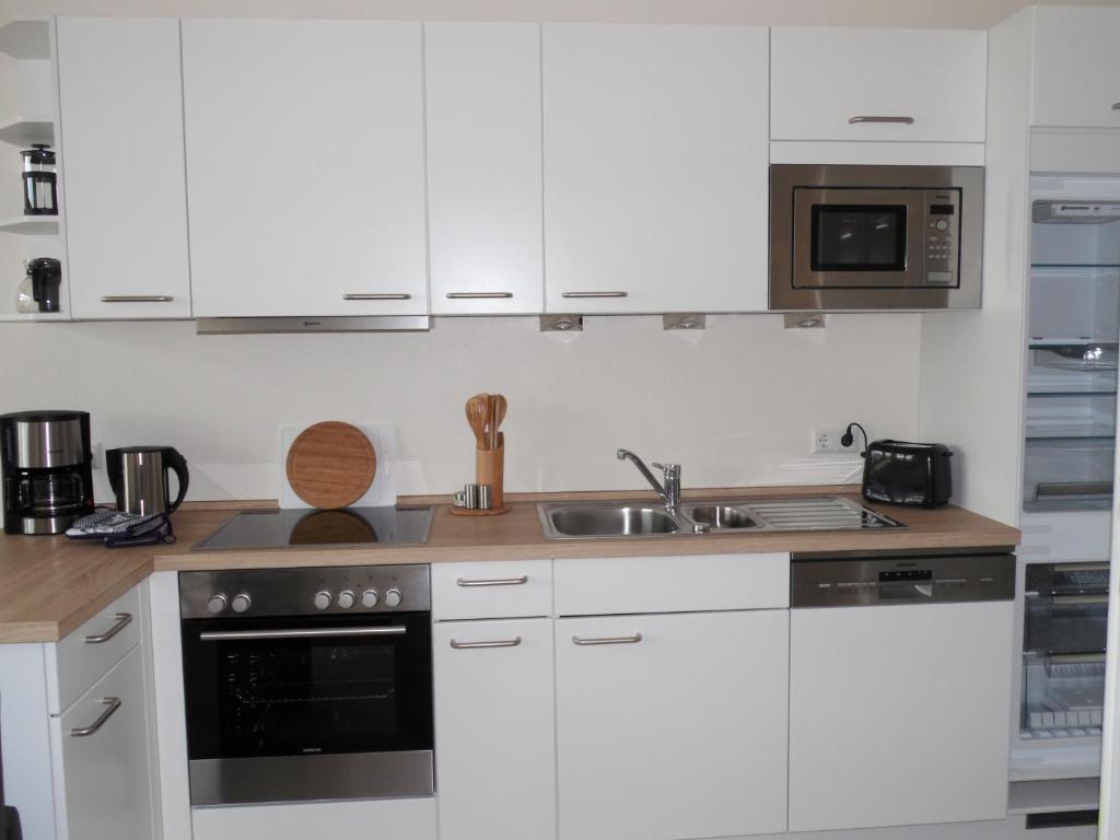 Haus am See - One-Bedroom Apartment