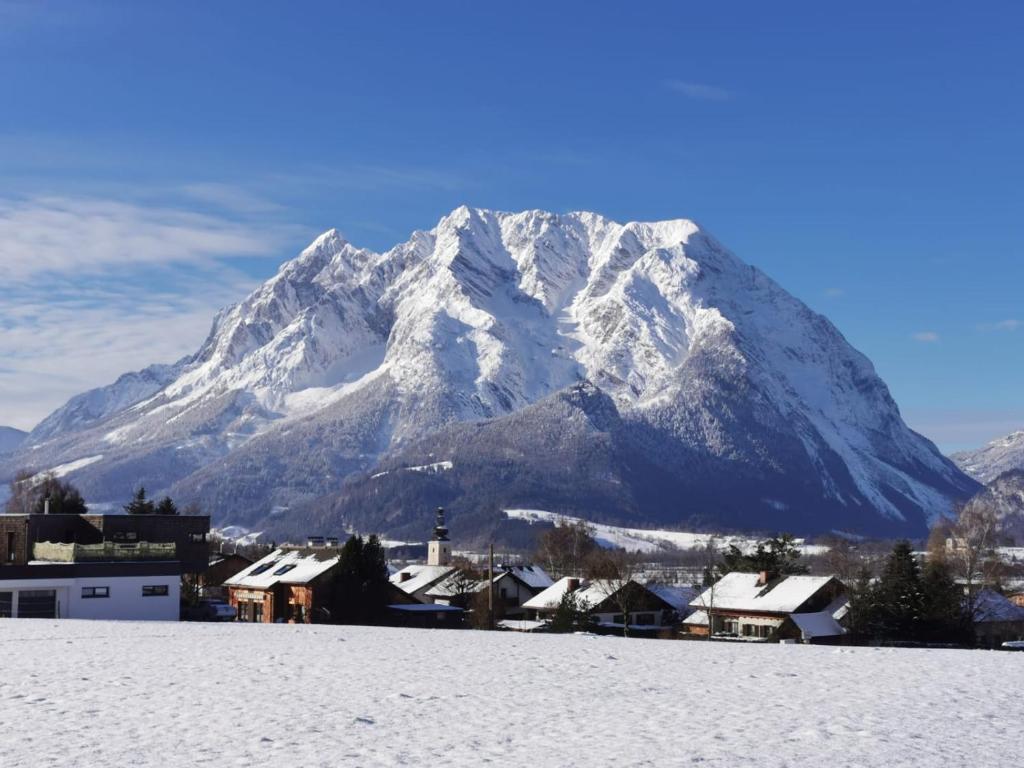 Amtmannhaus Ferienunterkunft - Pièce Triple Avec Vue Sur La Montagne
