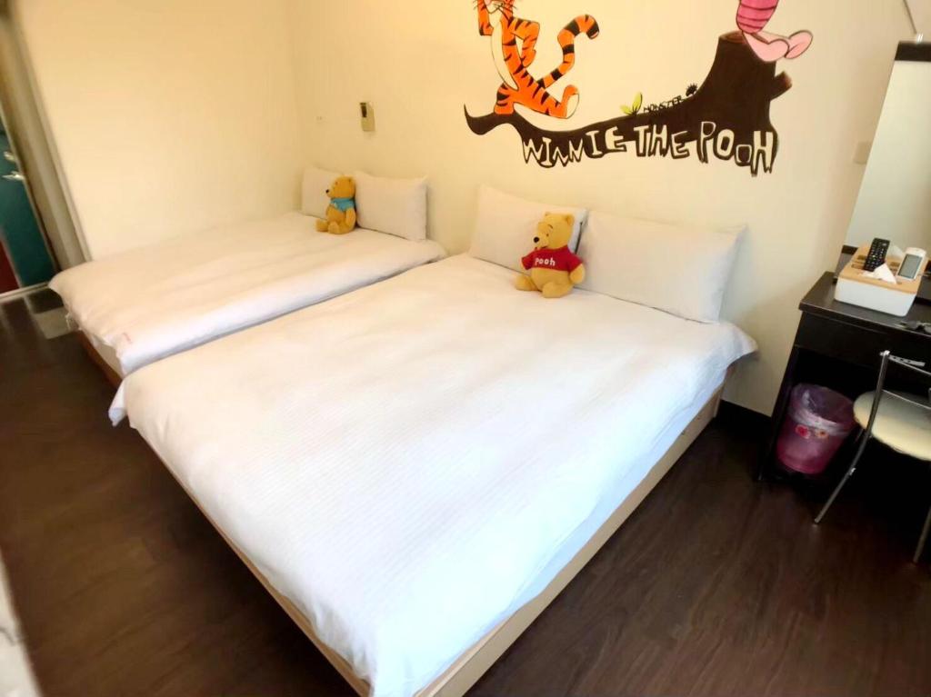 Happines Trip Inn - Standard Quadruple Room